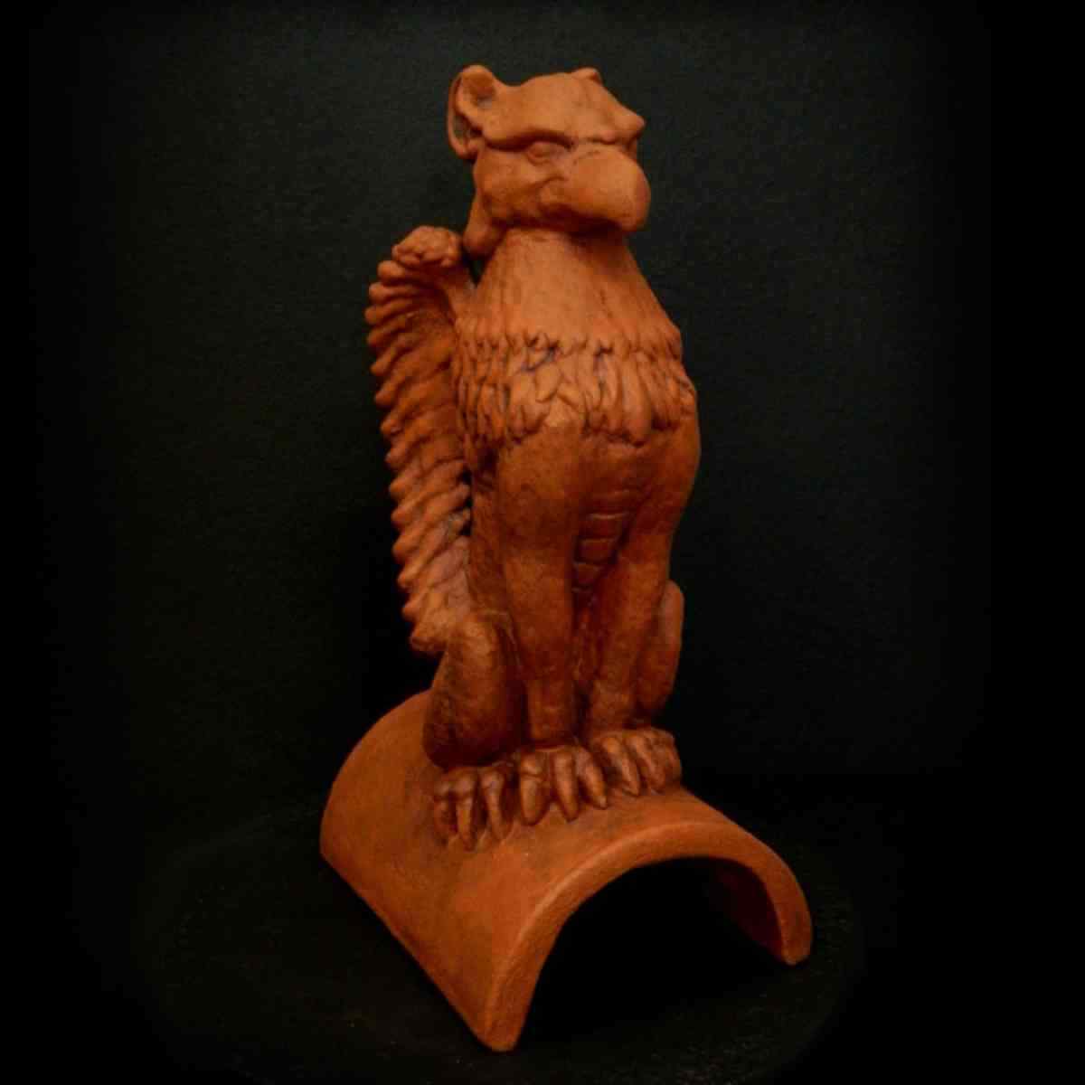griffin half round roof finial