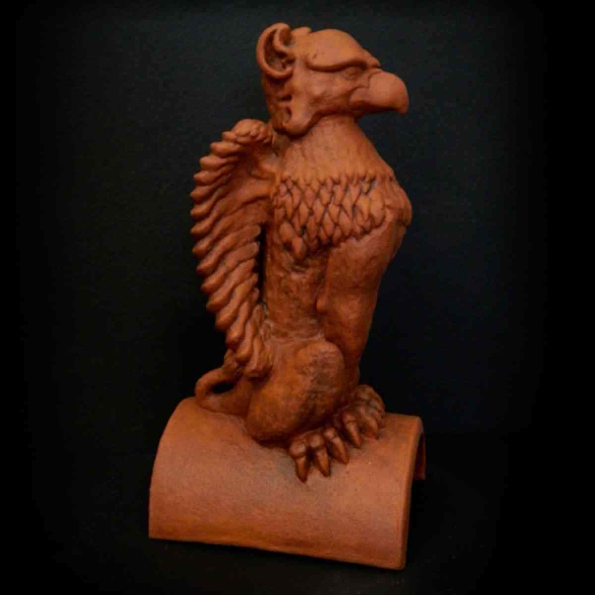 half_round_griffin_roof_finial